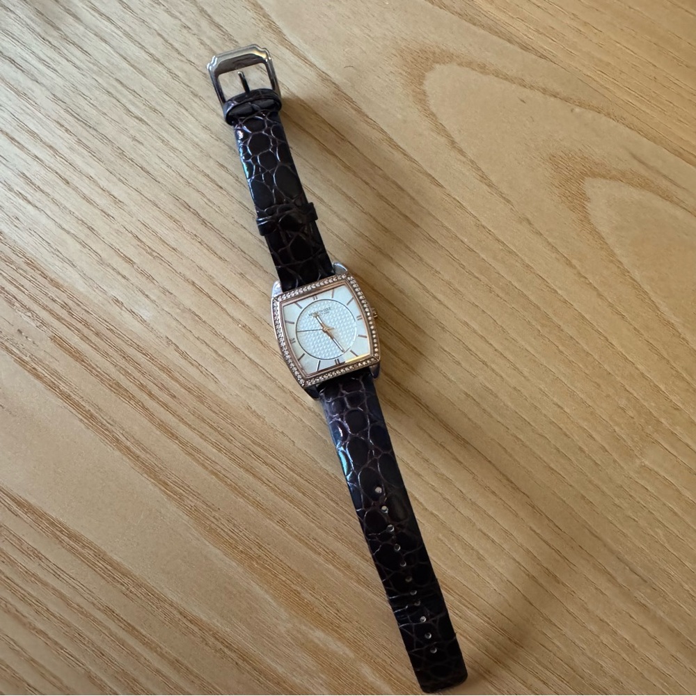 Kenneth Cole Reaction Brown Watch Timeless Style and Elegance